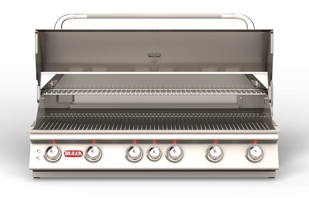 Bull 46" Diablo built-in gas grill