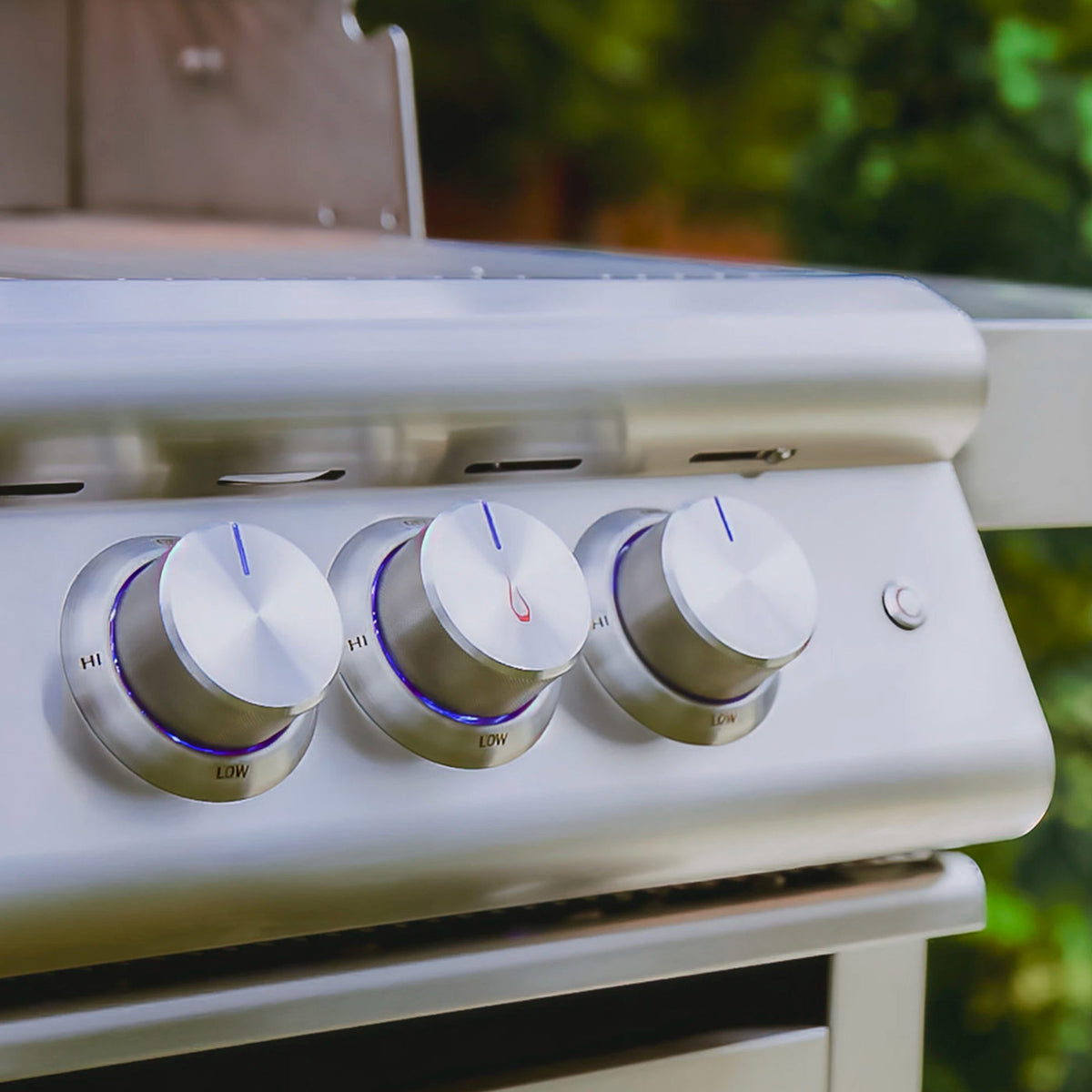Blaze LTE+ 40" 5-Burner Built-In Gas Grill w/ Rear Burner – view 3