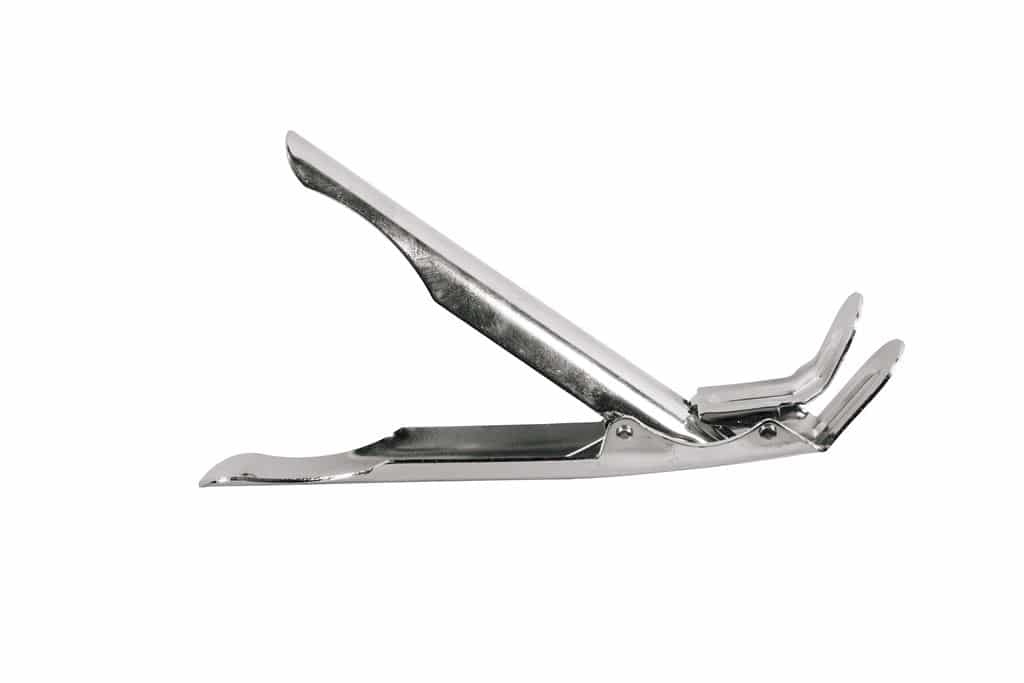 Coyote Asado Grate Gripper